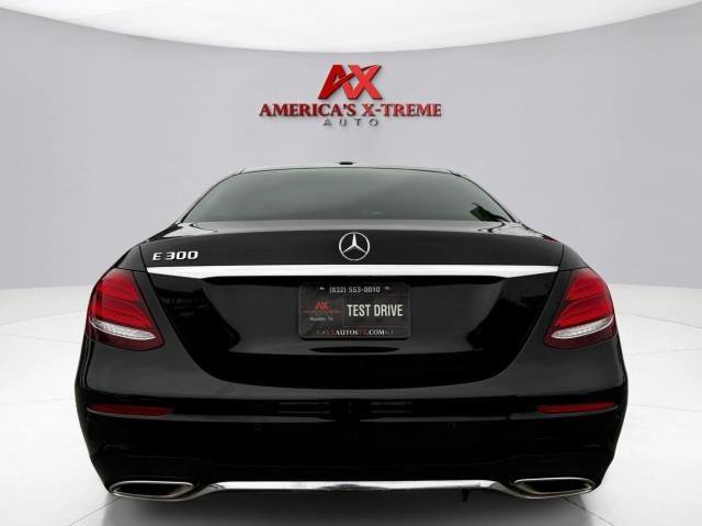Used 2019 Mercedes-Benz E 300 w/ Premium 1 Package image 5