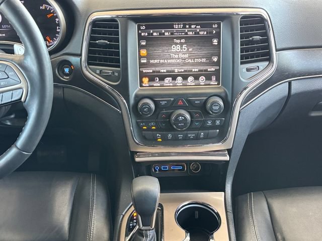 Used 2016 Jeep Grand Cherokee Limited RWD image 4
