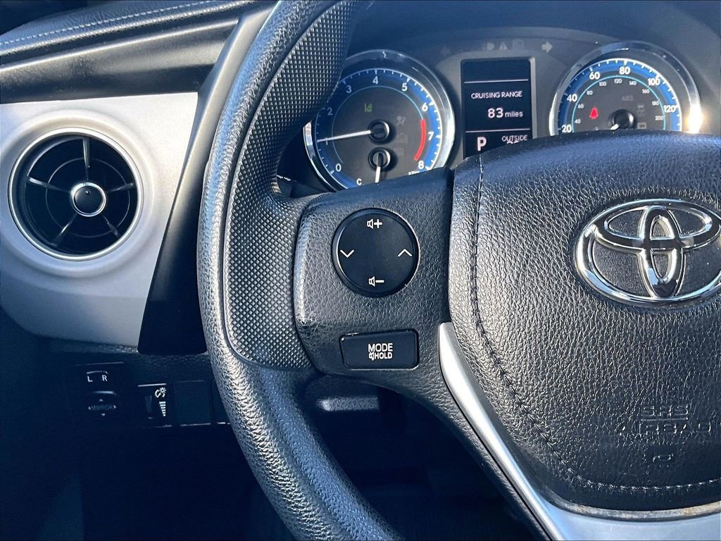 Used 2018 Toyota Corolla LE image 15