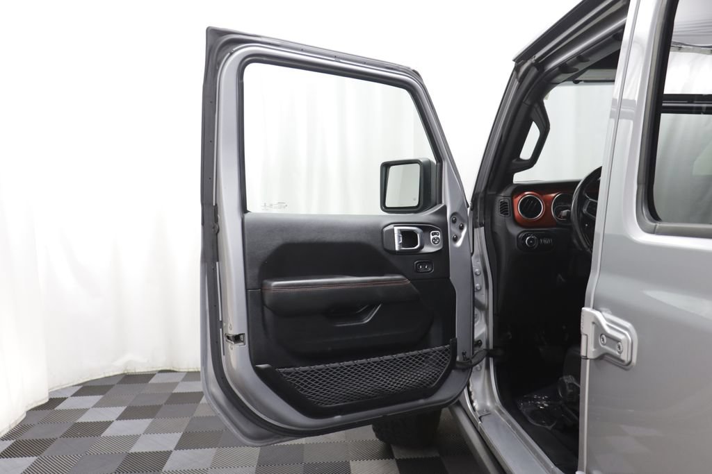 Used 2021 Jeep Wrangler Unlimited Rubicon AWD/4WD image 5