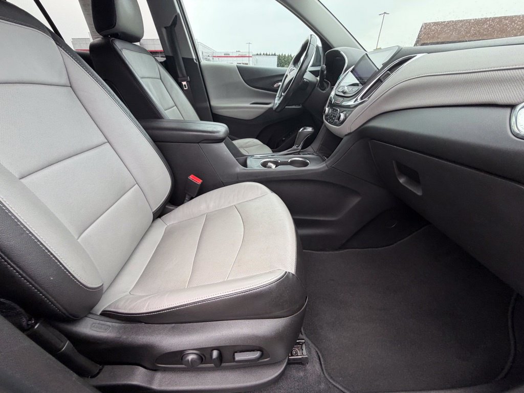 Used 2021 Chevrolet Equinox Premier AWD/4WD image 38