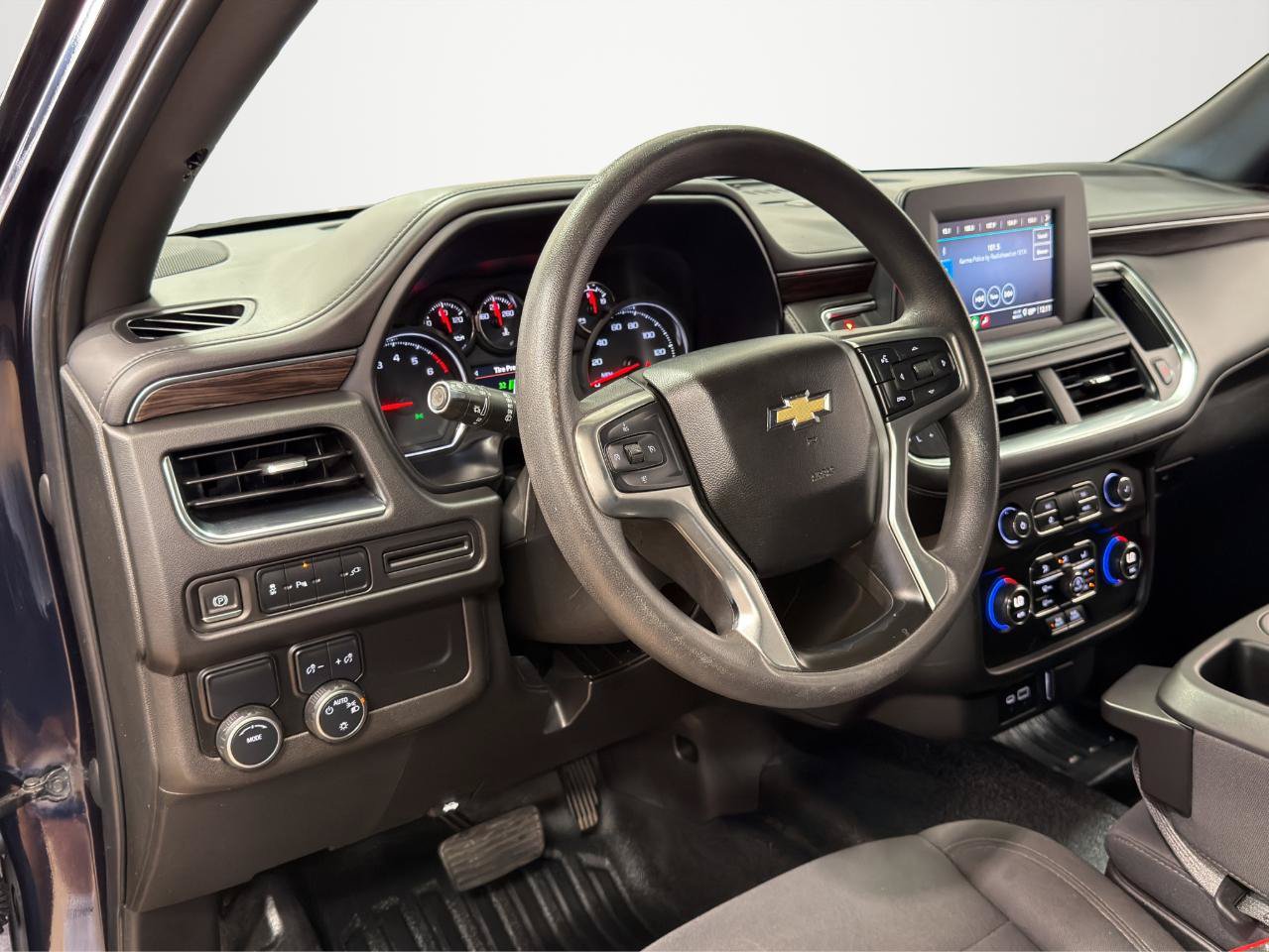 Used 2022 Chevrolet Tahoe 2WD w/ Remote Keyless Entry Package image 11