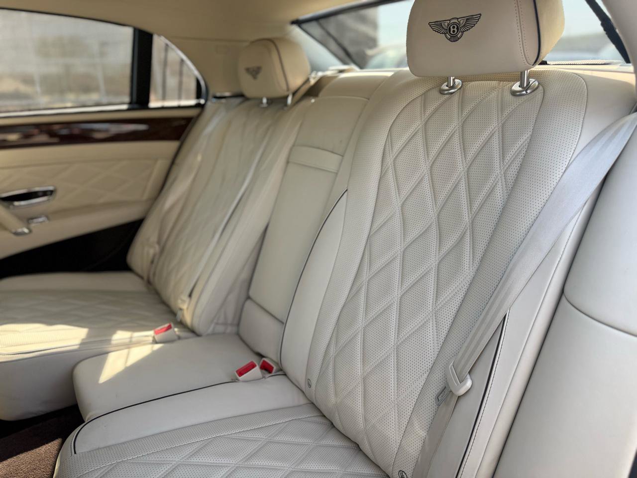 Used 2014 Bentley Flying Spur W12 AWD/4WD image 22