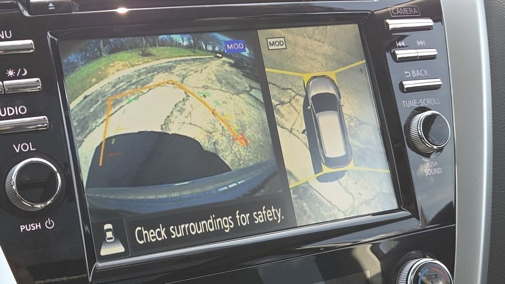 Used 2018 Nissan Murano SL w/ Moonroof Package image 11