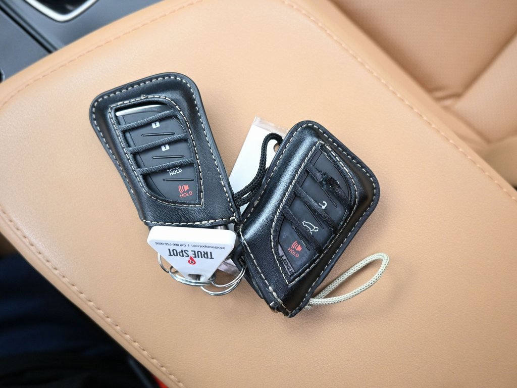 Used 2023 Lexus NX 350h AWD image 11