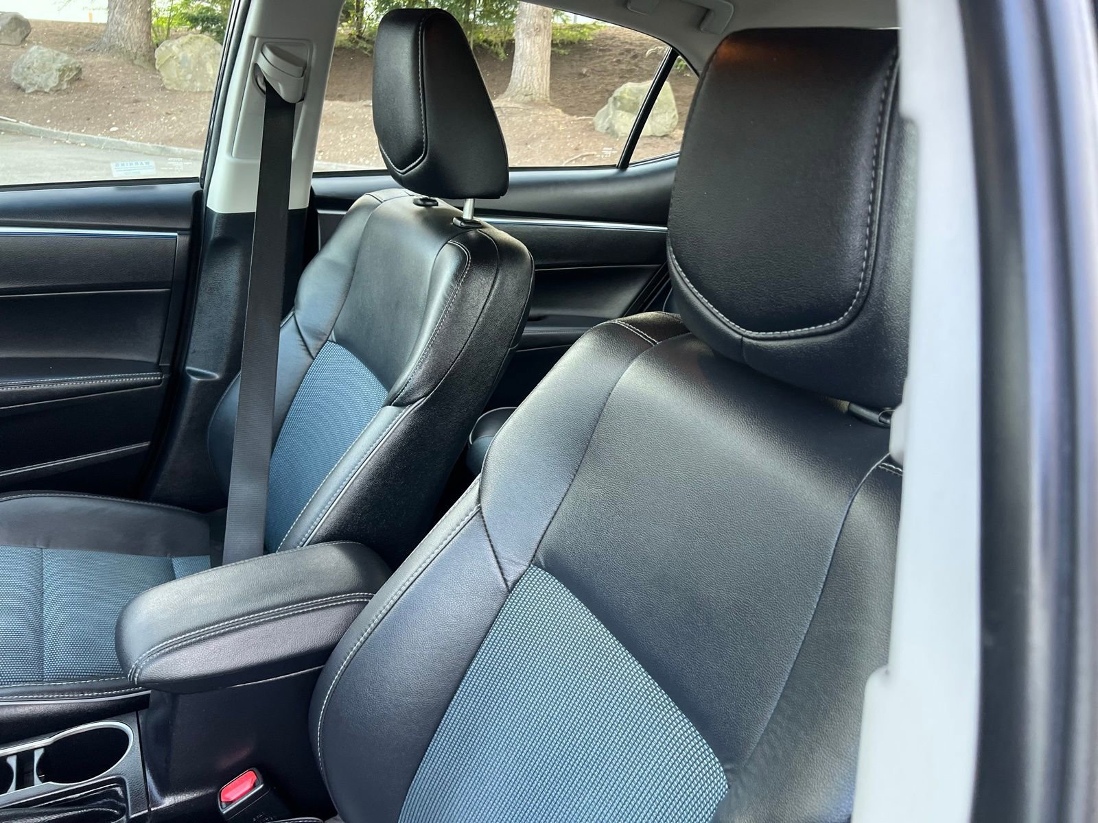 Used 2015 Toyota Corolla S FWD image 14
