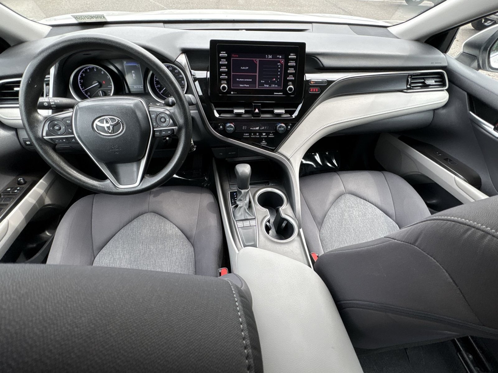 Used 2024 Toyota Camry LE FWD image 23