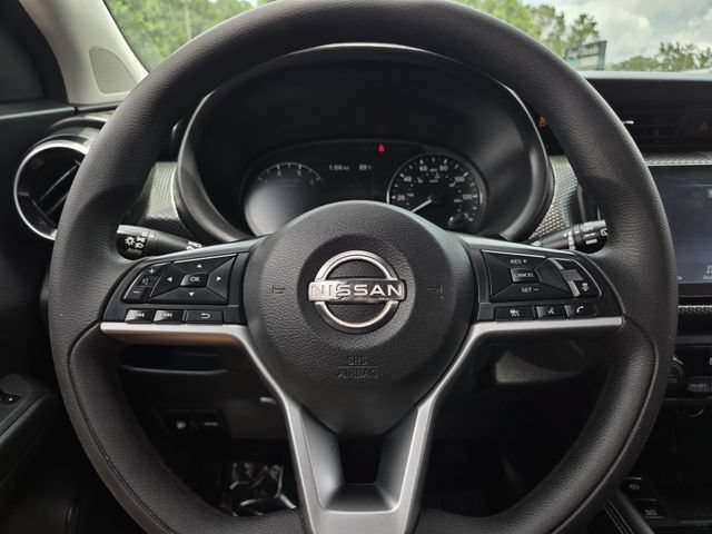 Used 2022 Nissan Kicks SV FWD image 20