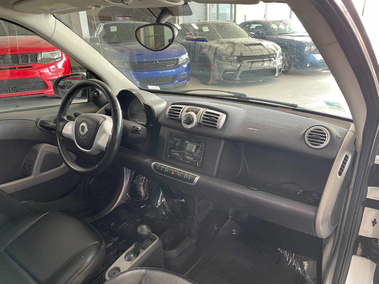 Used 2013 smart fortwo passion image 20