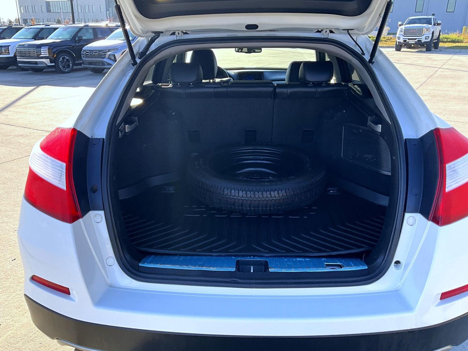 Used 2015 Honda Crosstour EX-L image 9