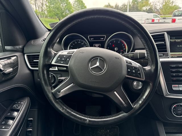 Used 2015 Mercedes-Benz GL 550 4MATIC image 20