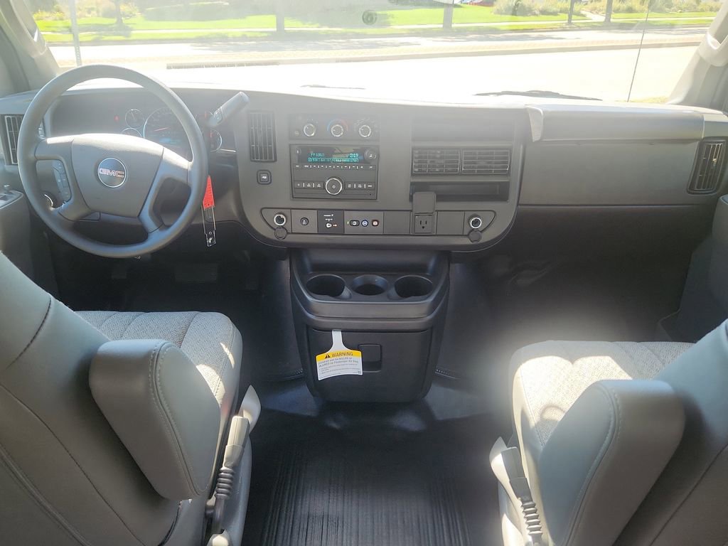 New 2025 GMC Savana 2500 Extended w/ Enhanced Convenience Package RWD image 20