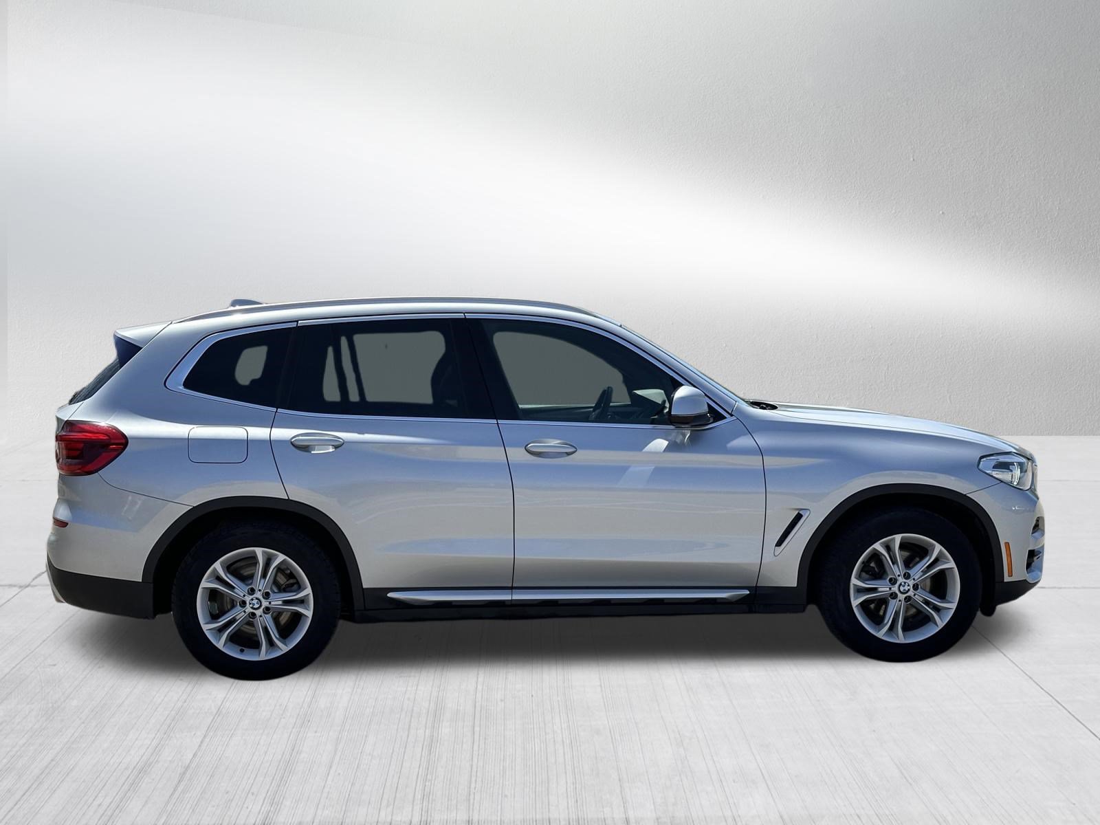 Used 2018 BMW X3 xDrive30i w/ Convenience Package AWD/4WD image 6