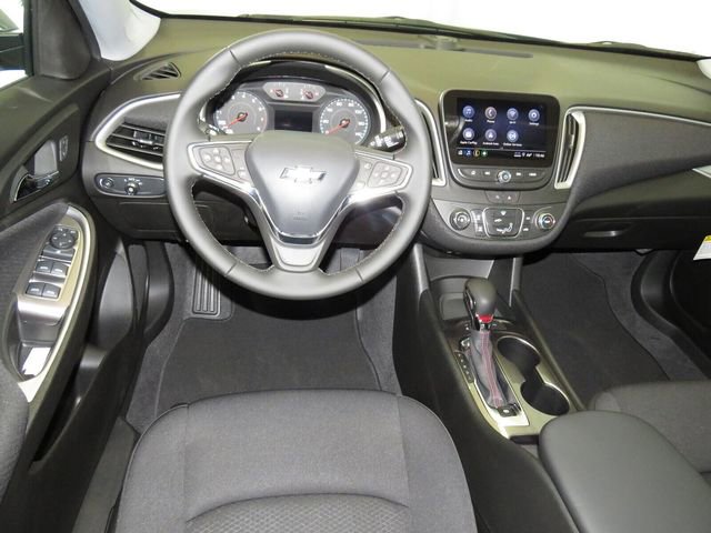 New 2024 Chevrolet Malibu RS image 6