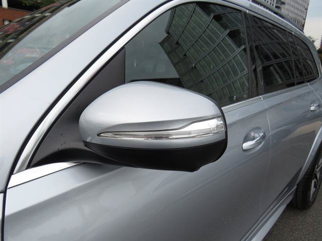 Used 2025 Mercedes-Benz GLS 450 4MATIC w/ AMG Line Exterior image 30