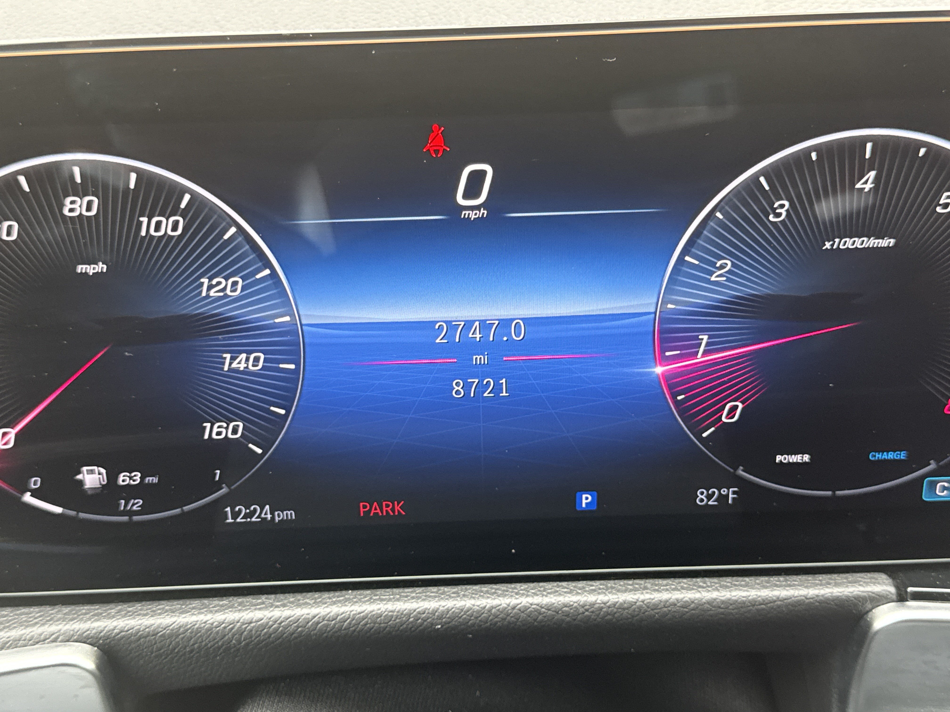Certified 2025 Mercedes-Benz GLB 250 4MATIC image 22