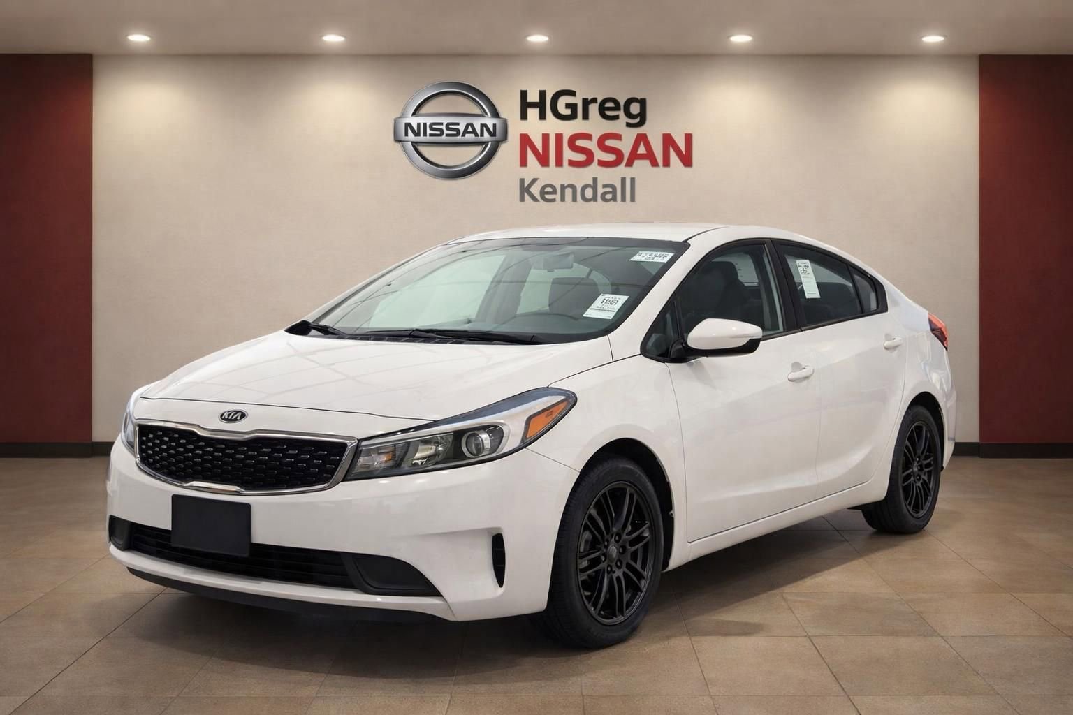 Used 2017 Kia Forte LX FWD image 4