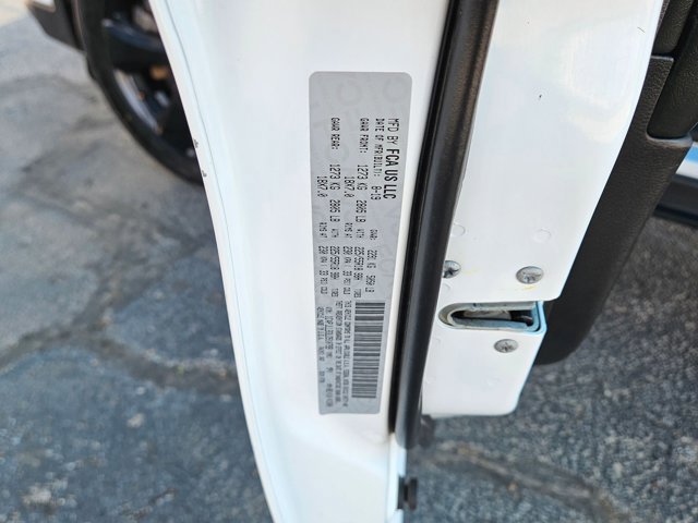 Used 2020 Jeep Cherokee Latitude Plus image 24