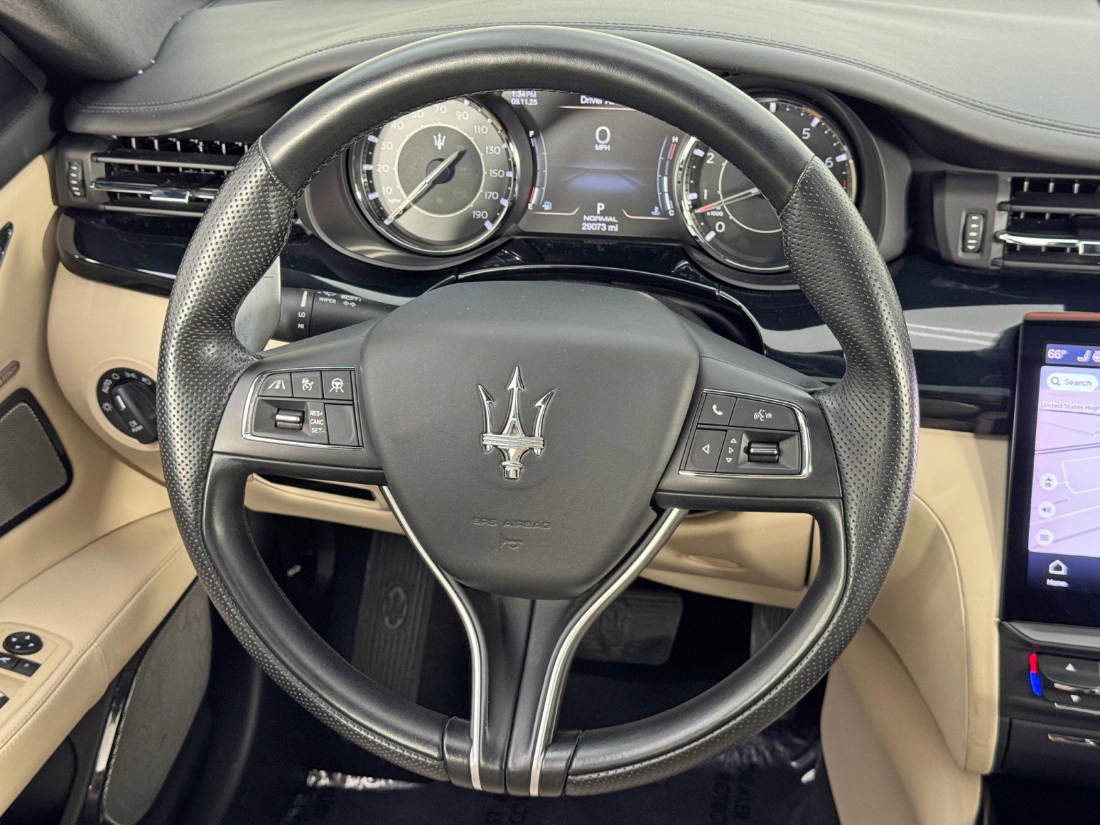 Used 2022 Maserati Quattroporte Modena Q4 image 24