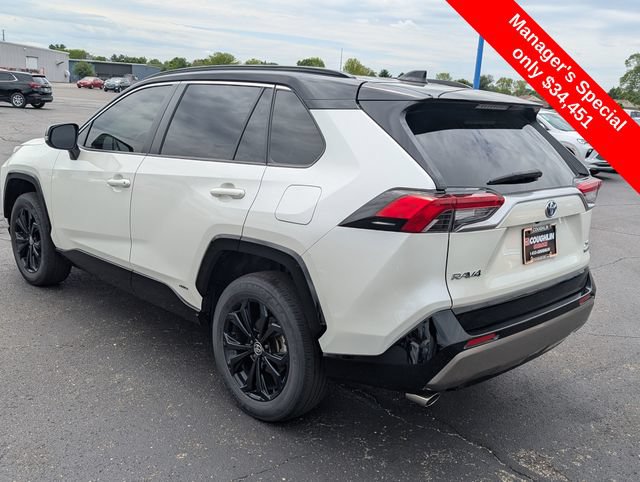 Used 2022 Toyota RAV4 XSE w/ XSE Grade Weather Package AWD/4WD image 6