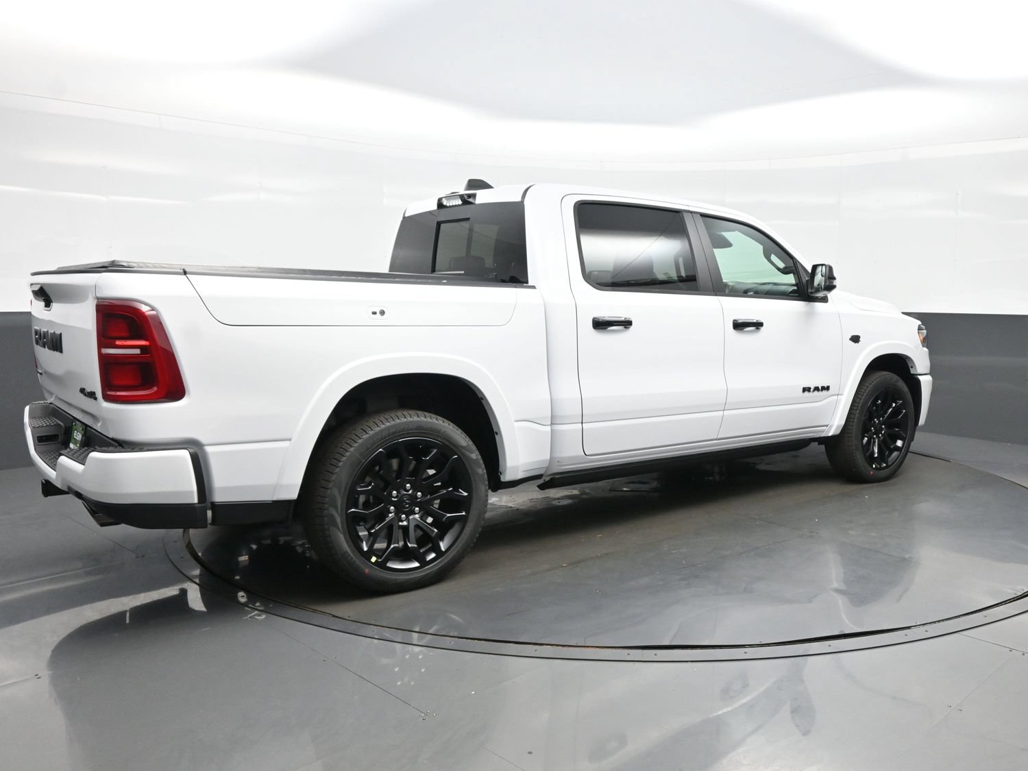 New 2027 RAM 1500 Limited AWD/4WD image 8