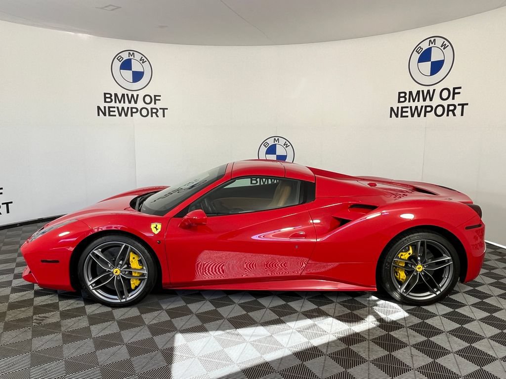 Used 2019 Ferrari 488 Spider RWD image 19