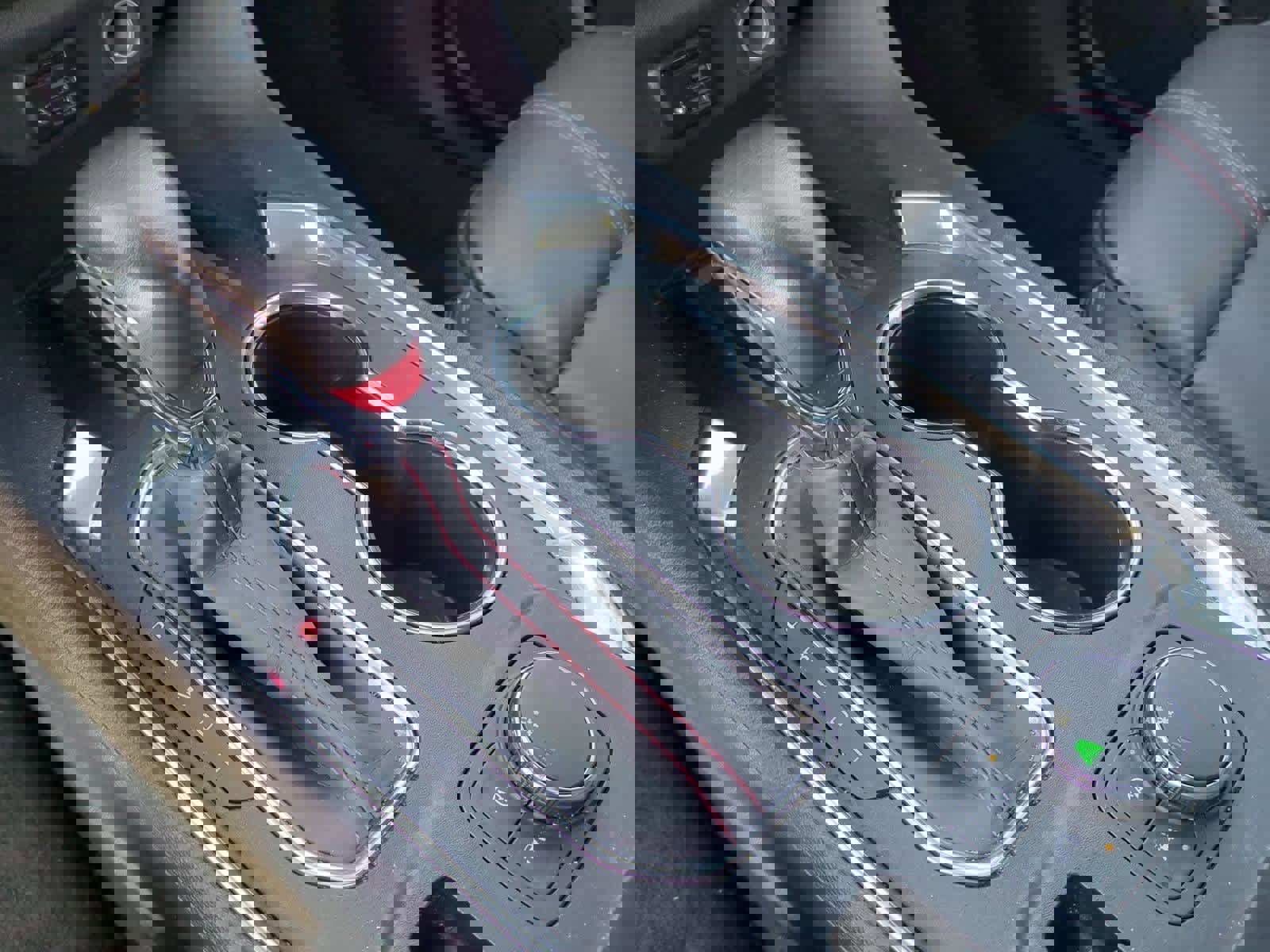 Used 2022 Chevrolet Traverse RS image 32