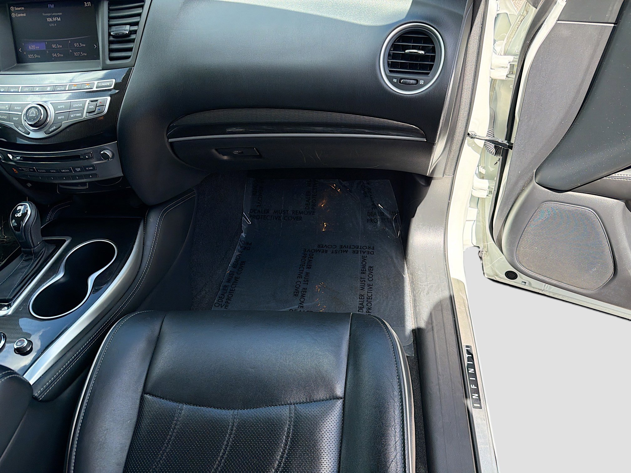 Used 2017 INFINITI QX60 FWD w/ Premium Plus Package image 17