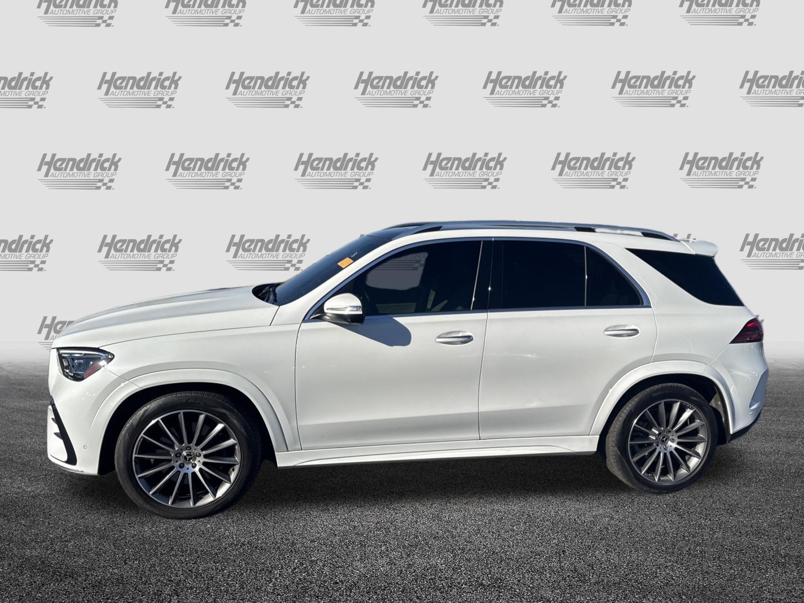 Used 2024 Mercedes-Benz GLE 450 4MATIC image 7