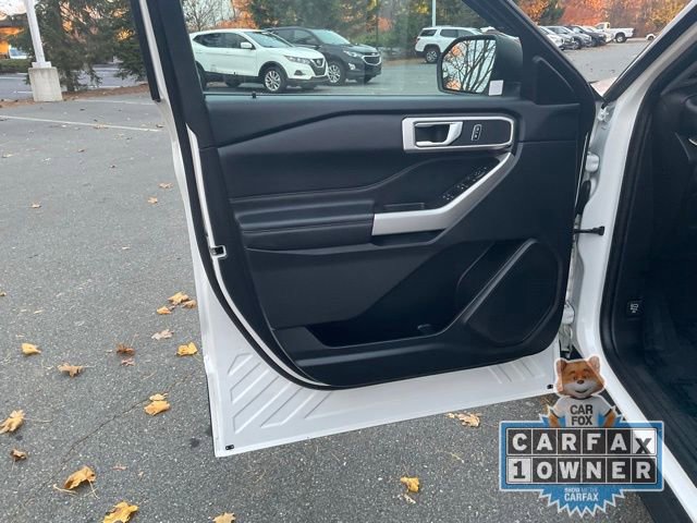 Used 2023 Ford Explorer XLT image 11