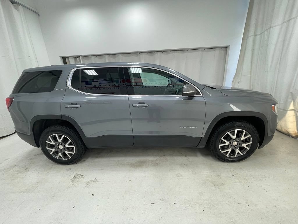 Used 2020 GMC Acadia SLE AWD/4WD image 4
