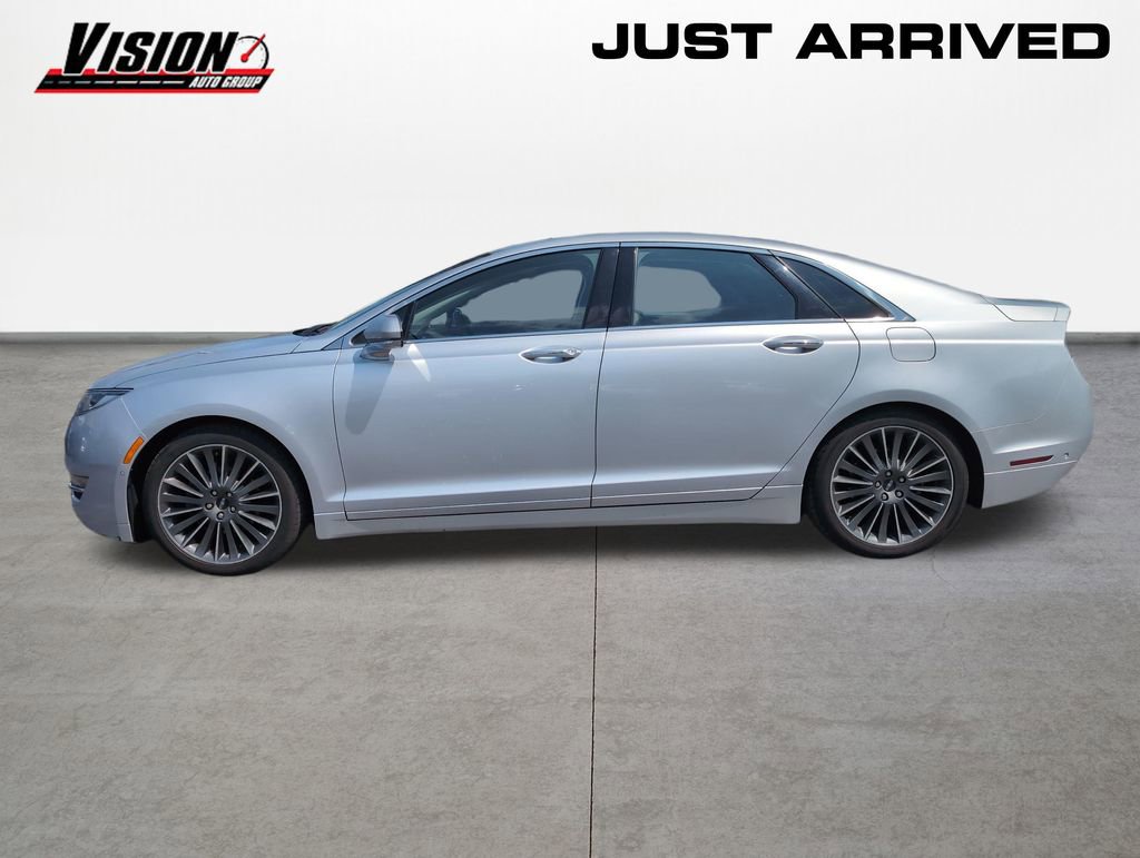 Used 2014 Lincoln MKZ Hybrid FWD image 2