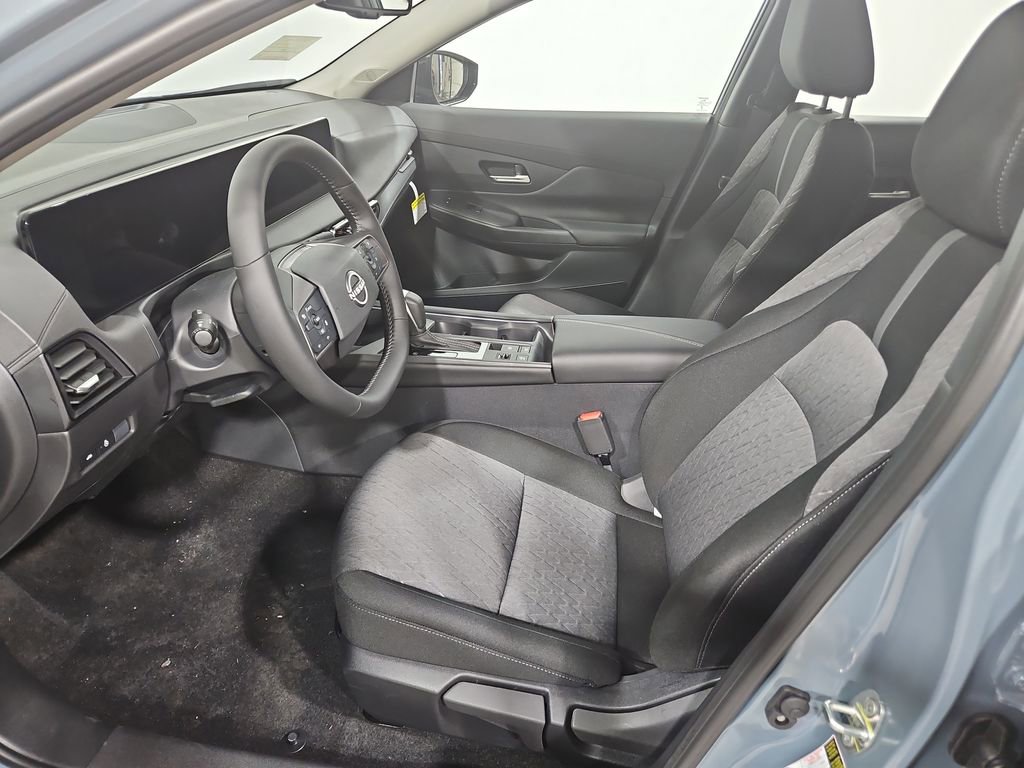 New 2026 Nissan Sentra SV image 9