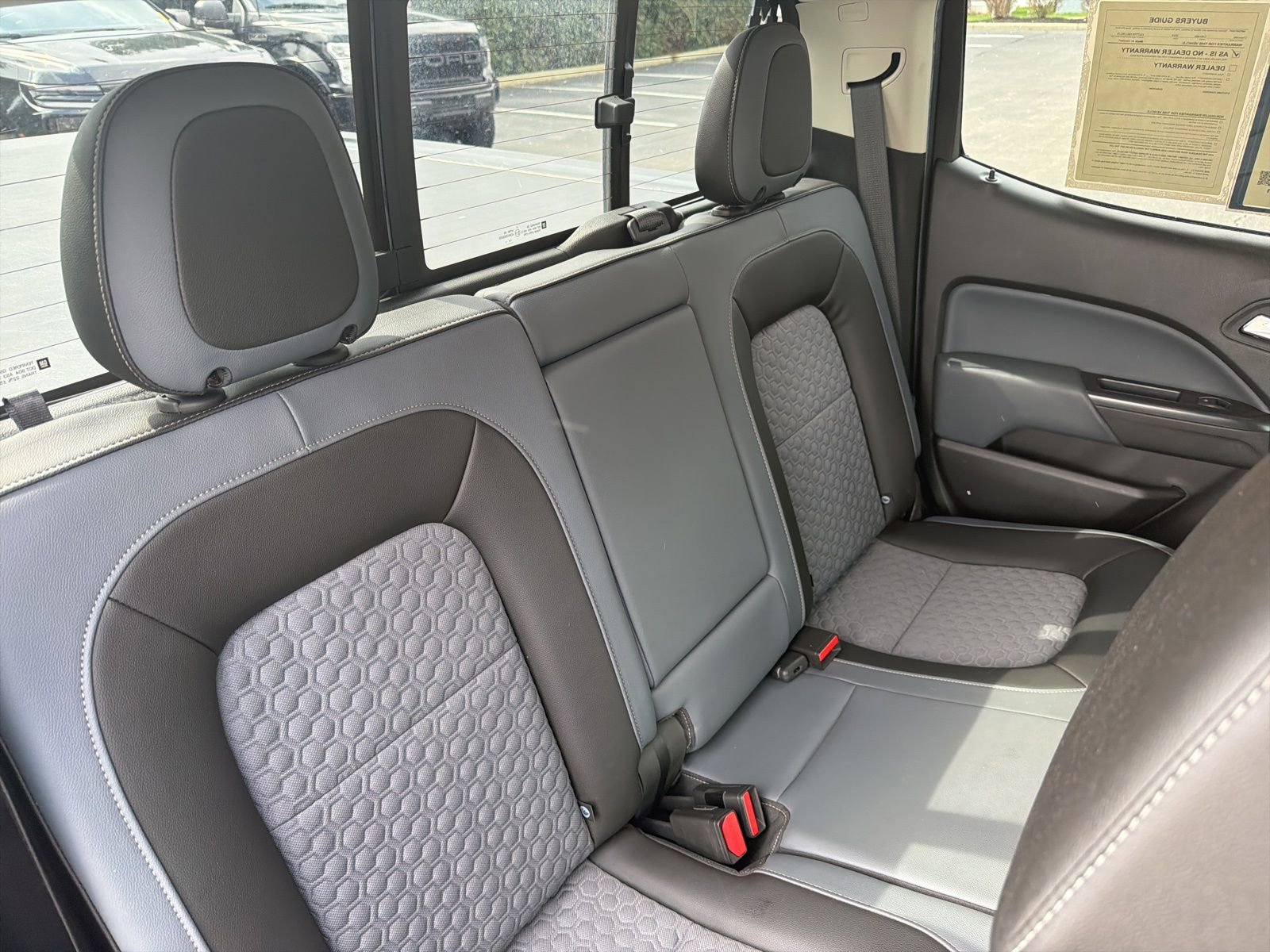 Used 2019 Chevrolet Colorado Z71 w/ Z71 Midnight Edition image 28