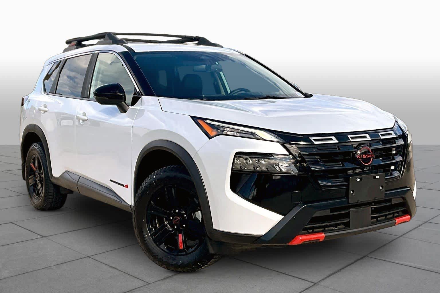 Used 2025 Nissan Rogue SV w/ Rock Creek Premium Package AWD/4WD image 3