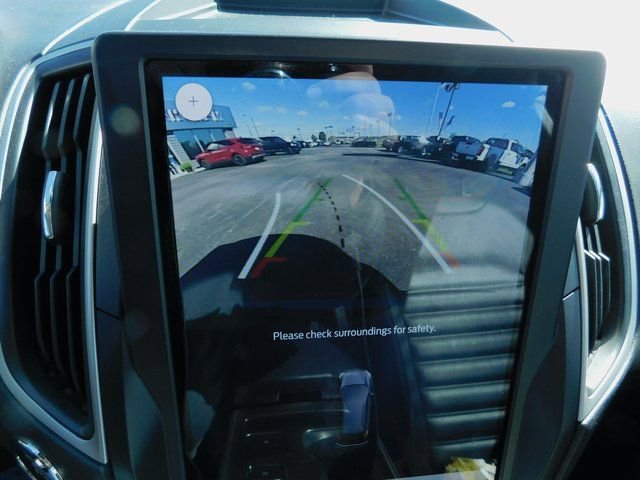 Used 2023 Ford Edge SEL image 30