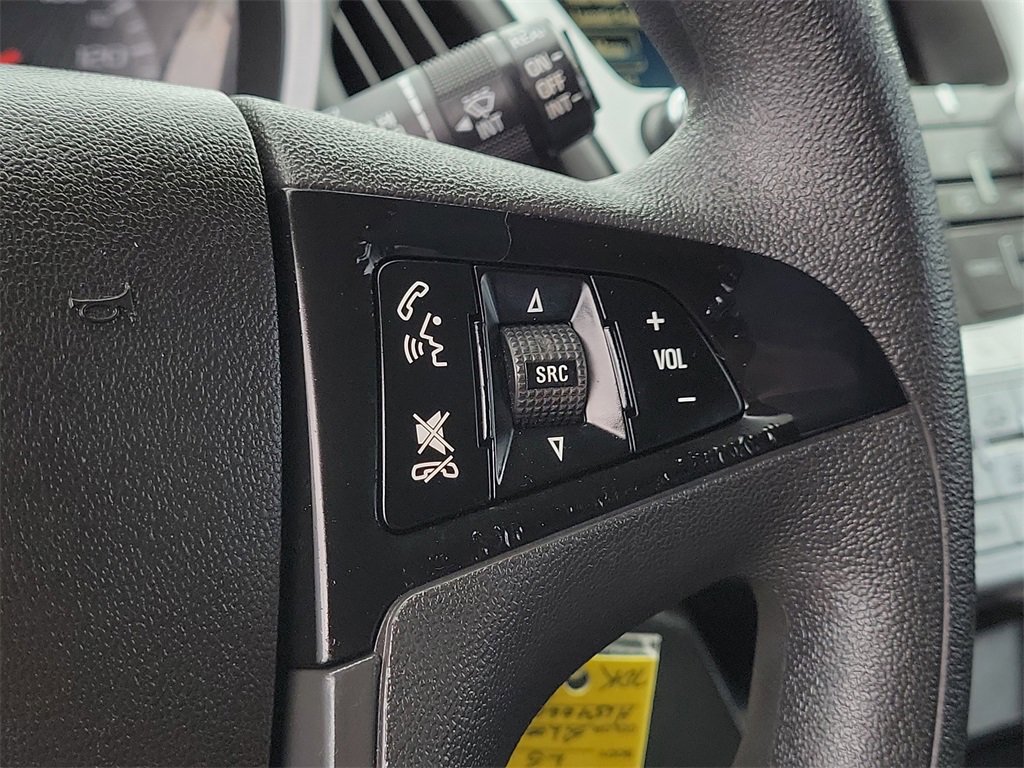 Used 2017 Chevrolet Equinox LS image 29