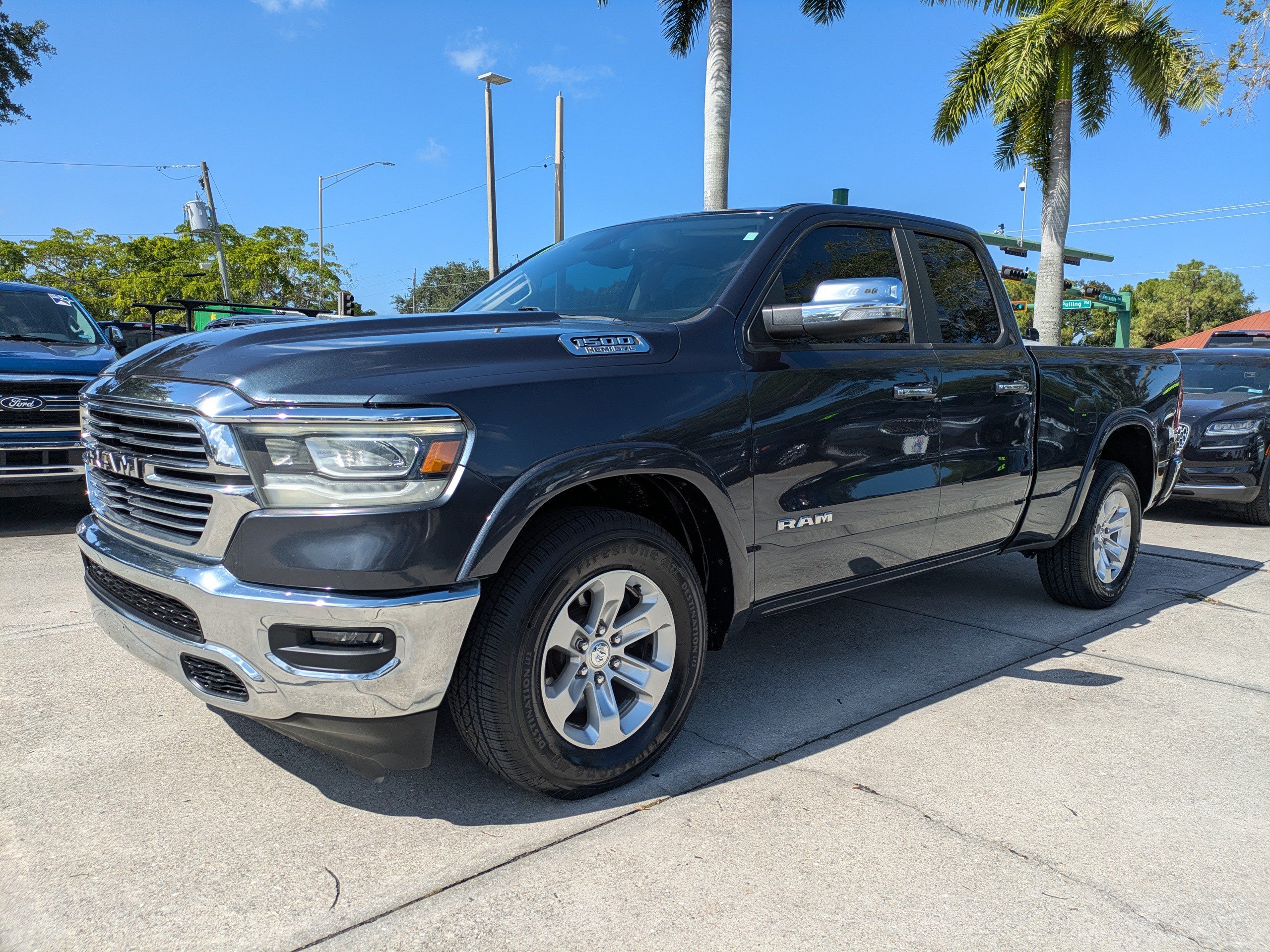 Used 2019 RAM 1500 Laramie RWD image 7