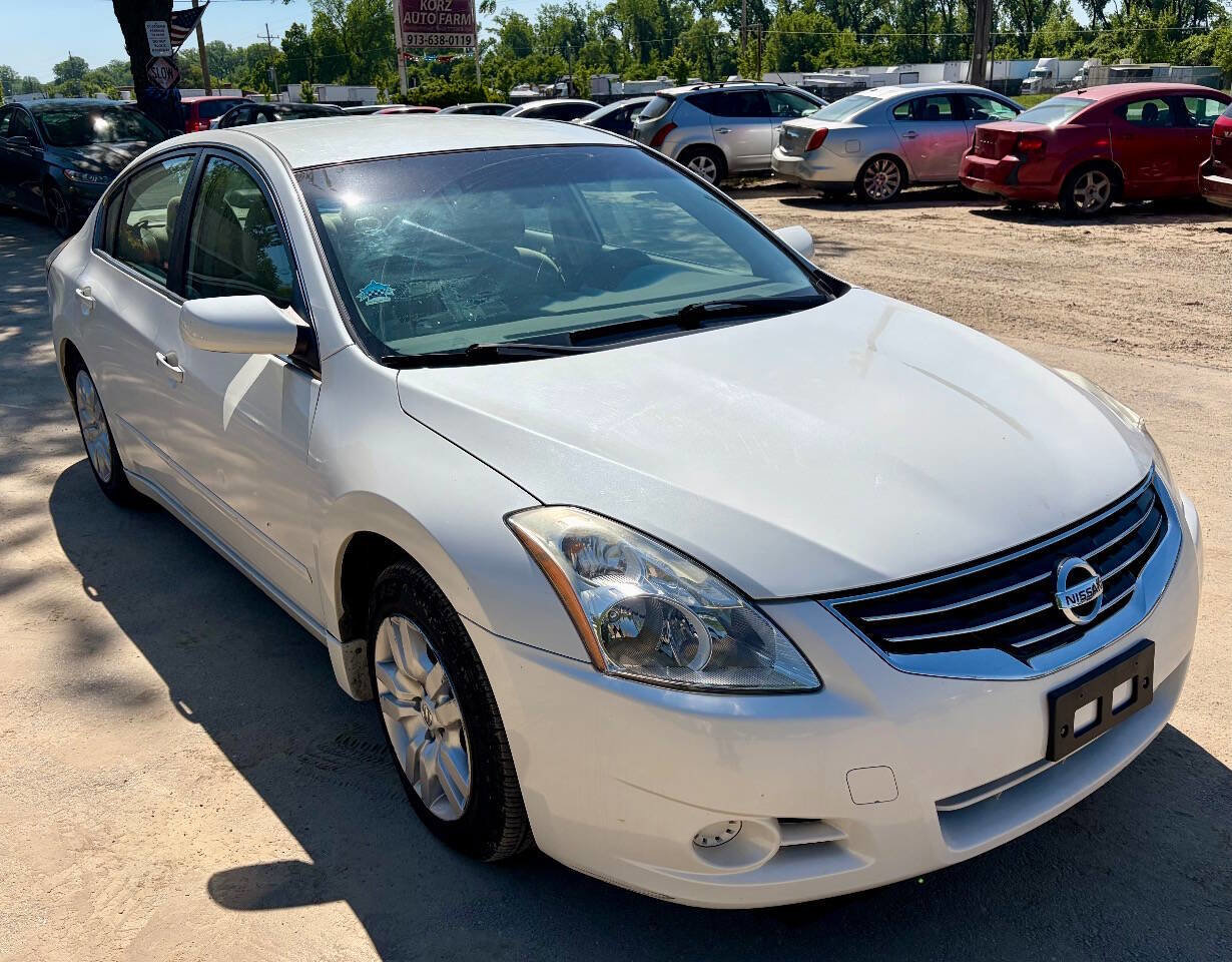 Used 2012 Nissan Altima 2.5 S w/ Value Pkg FWD image 1