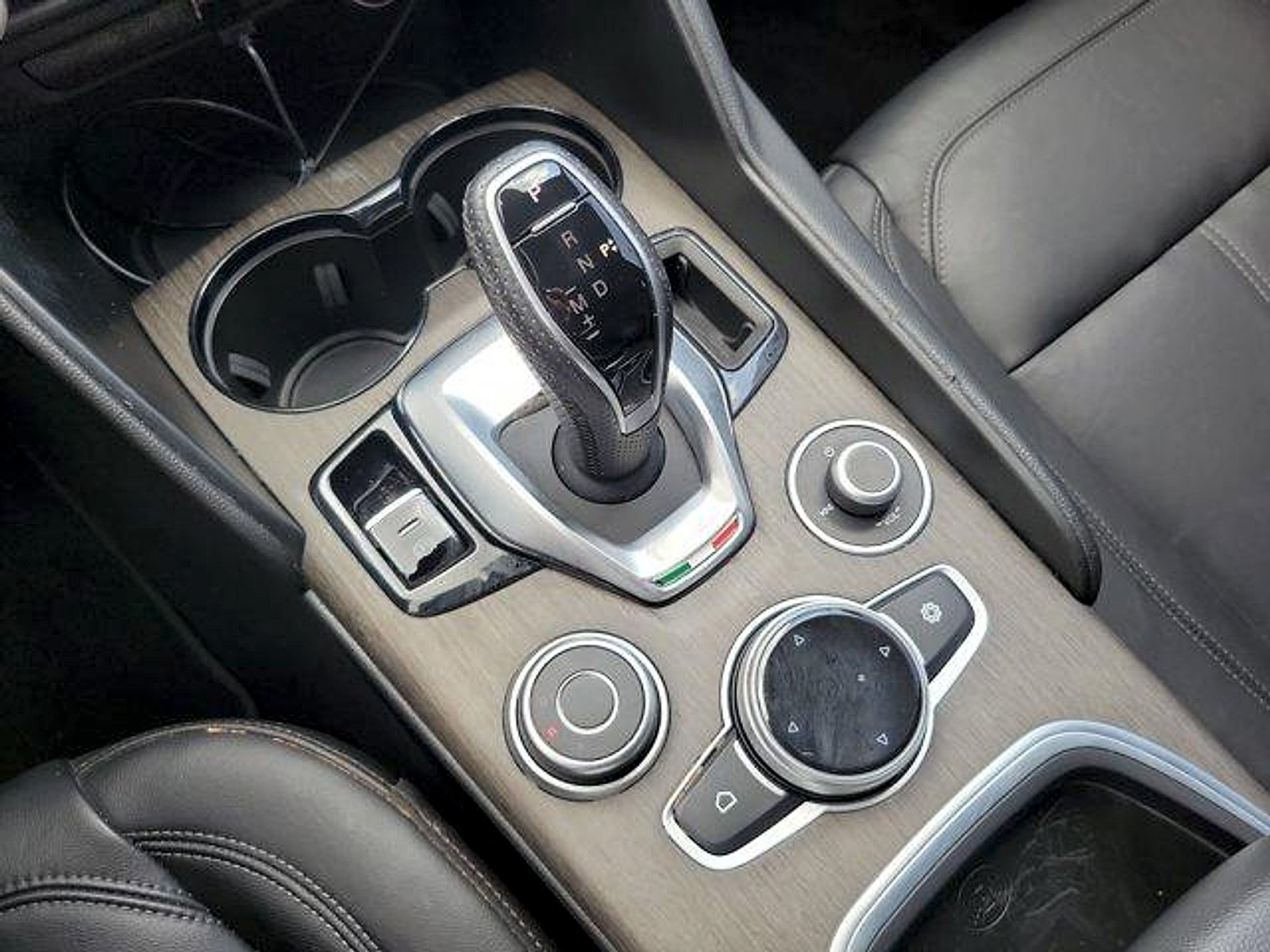 Used 2023 Alfa Romeo Giulia Ti w/ Active Assist Plus Package RWD image 29
