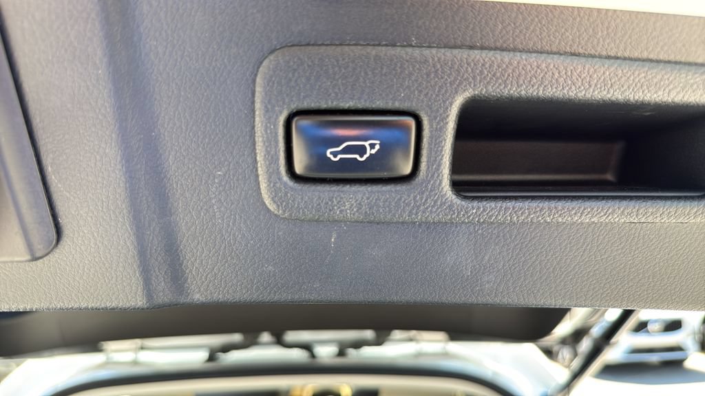 Used 2015 Lexus NX 200t AWD w/ Luxury Package image 18