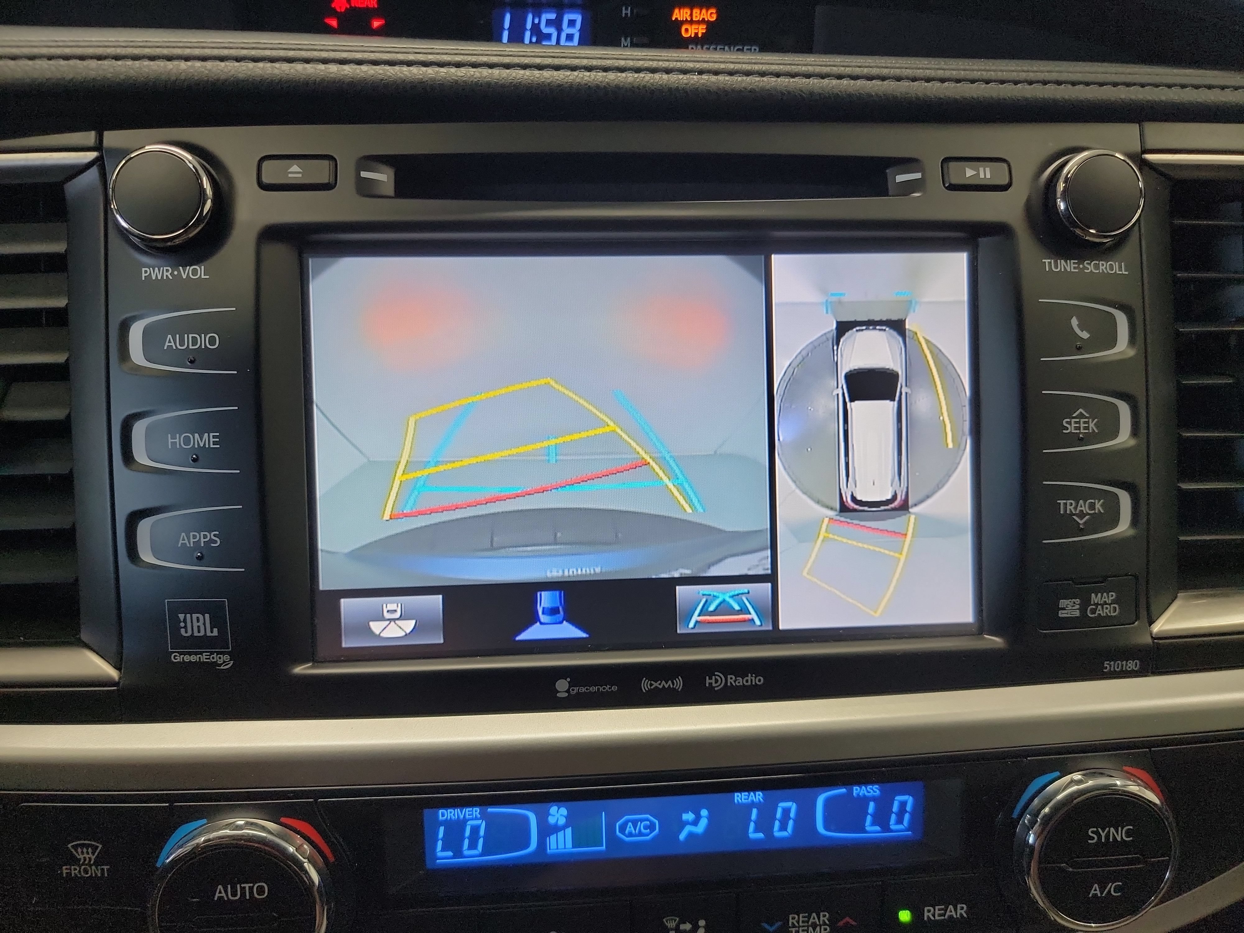 Used 2018 Toyota Highlander Limited Platinum AWD/4WD image 23