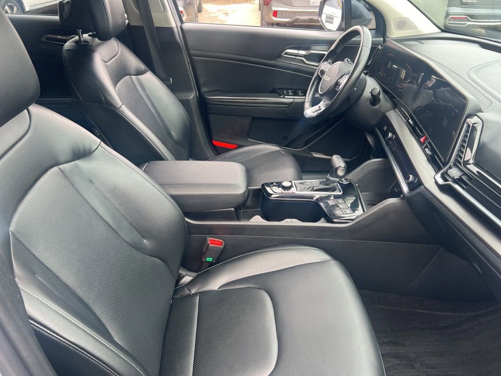 Used 2023 Kia Sportage EX image 20