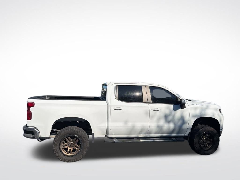 Used 2019 Chevrolet Silverado 1500 LT w/ All-Star Edition image 4