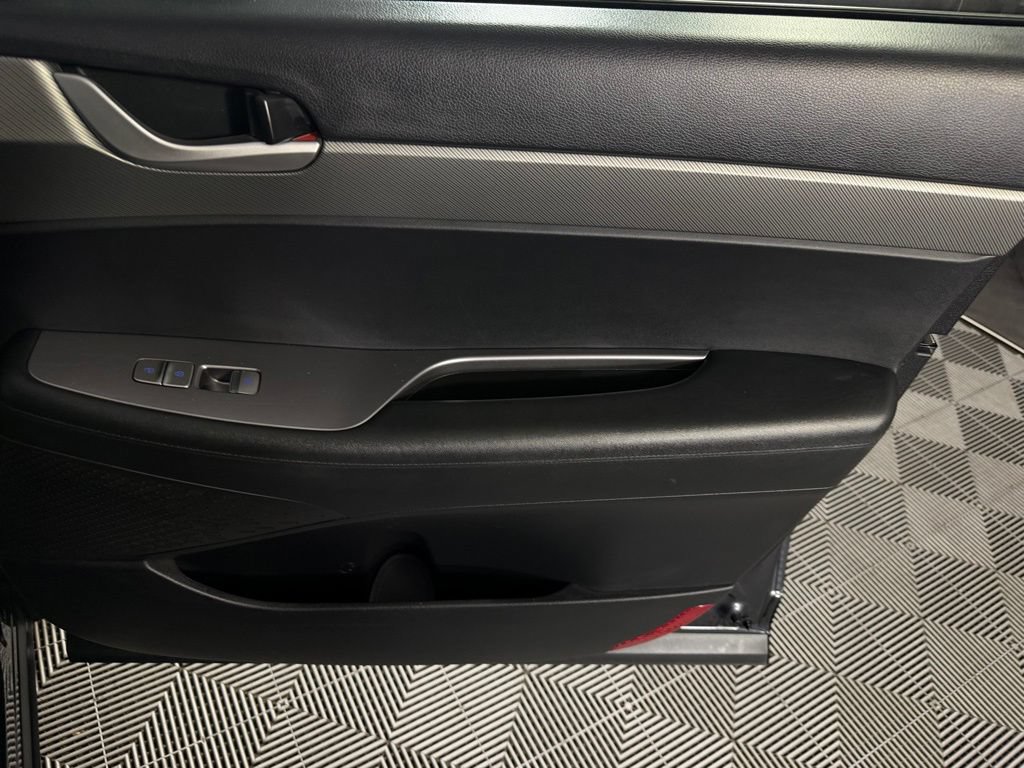 Used 2024 Hyundai Palisade SEL FWD image 35