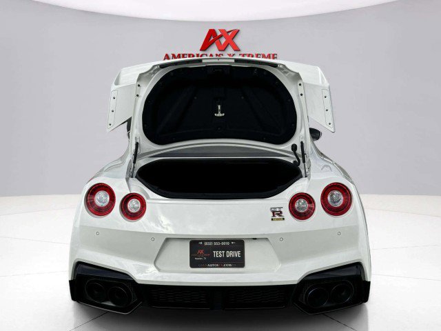 Used 2024 Nissan GT-R w/ Floor Mat Package AWD/4WD image 54