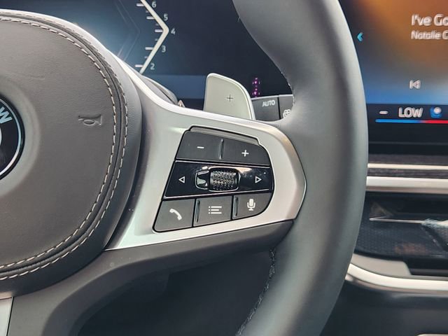 Used 2026 BMW X7 xDrive40i w/ M Sport Package image 29