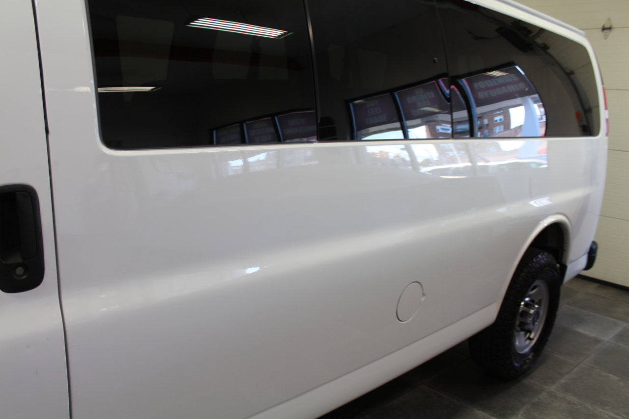 Used 2020 GMC Savana 3500 LT w/ LT Preferred Equipment Group image 34