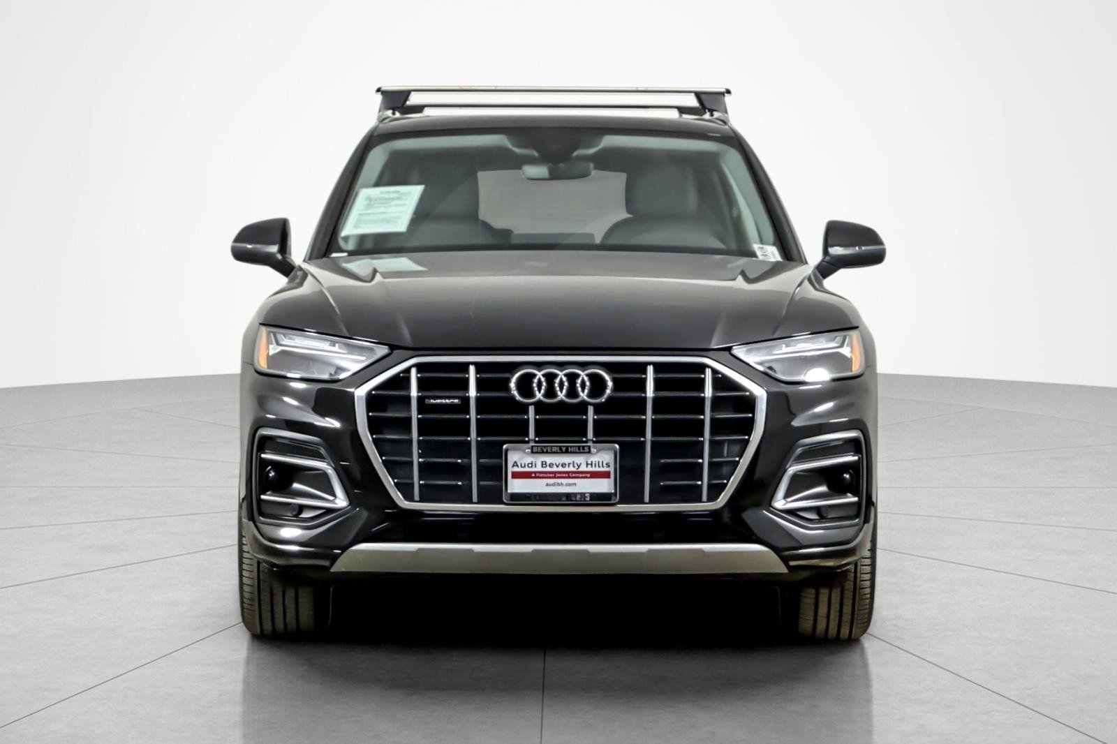 Used 2023 Audi Q5 2.0T Premium w/ Convenience Package AWD/4WD image 8