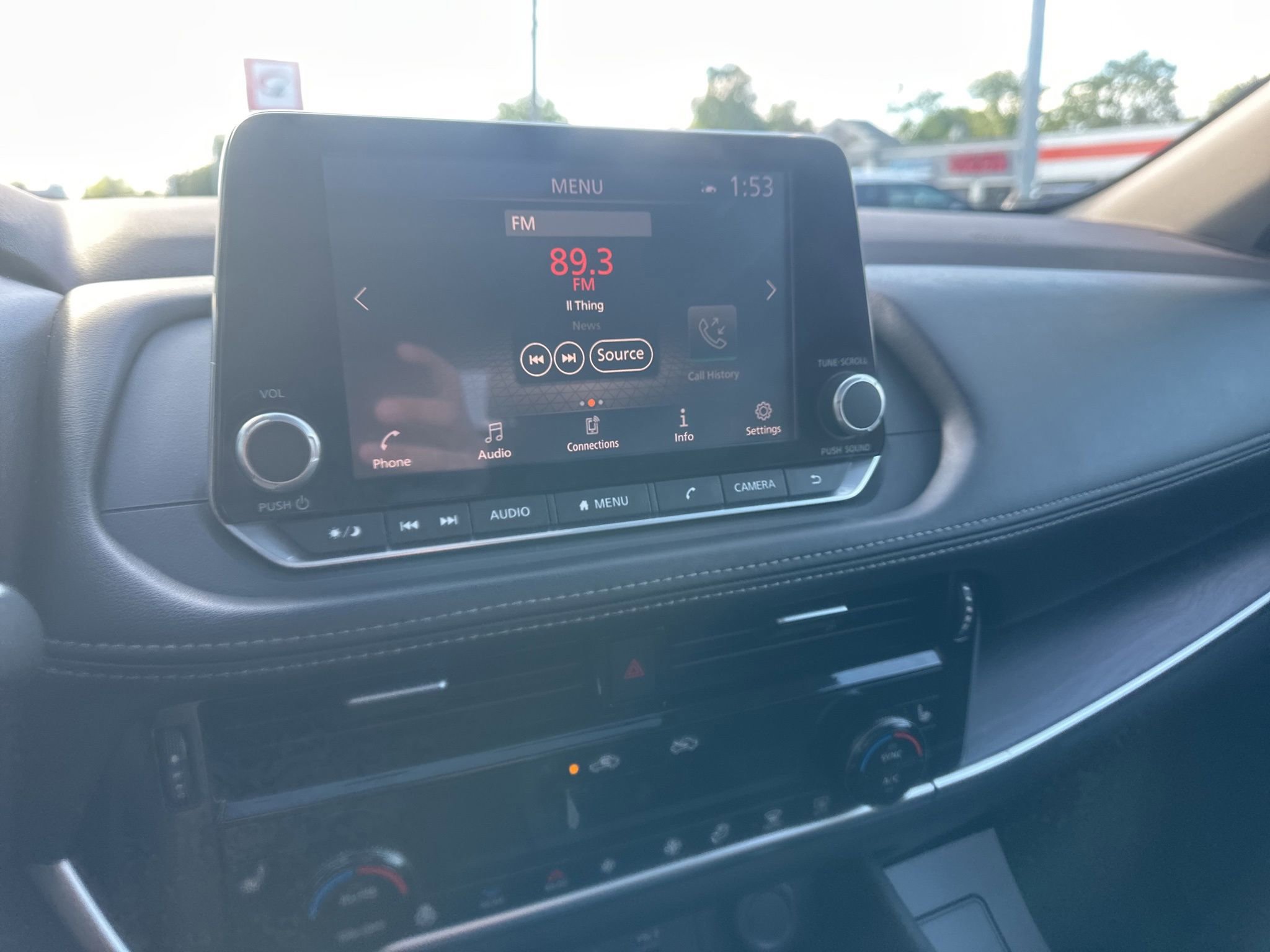 Used 2021 Nissan Rogue SL AWD/4WD image 28